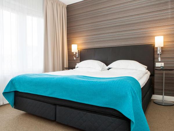 Elite Hotel Marina Plaza : photo 2 de la chambre suite junior - vue sur ville