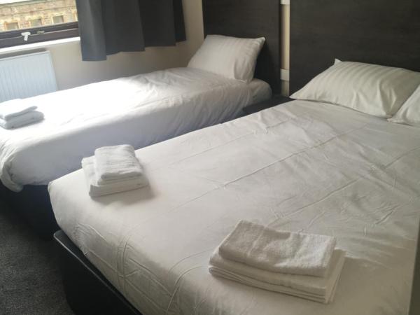 Fairways Lodge & Leisure Club : photo 3 de la chambre chambre familiale