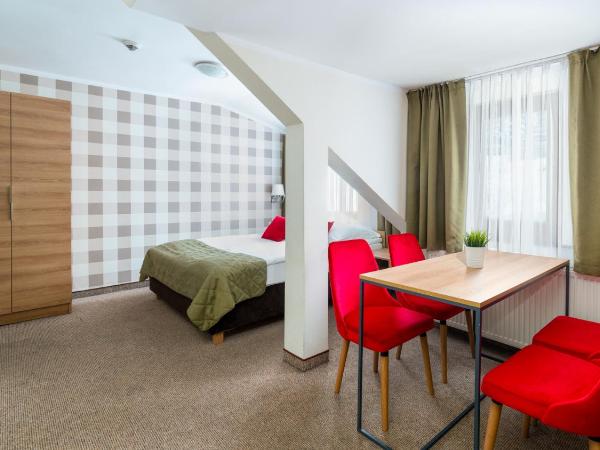 Leśny Dwór : photo 3 de la chambre chambre triple confort