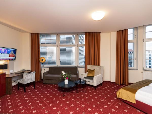 Royal International Leipzig : photo 2 de la chambre chambre triple