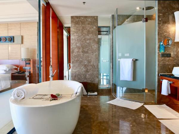 Pullman Oceanview Sanya Bay Resort & Spa : photo 5 de la chambre suite exécutive - vue sur océan