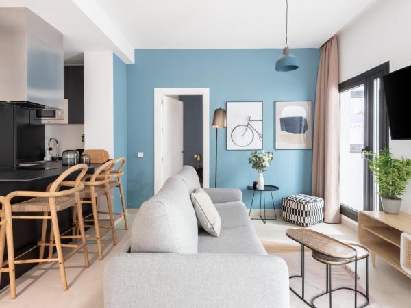 limehome Sevilla Calle Torcuato Luca de Tena - Digital Access : photo 6 de la chambre appartement familial