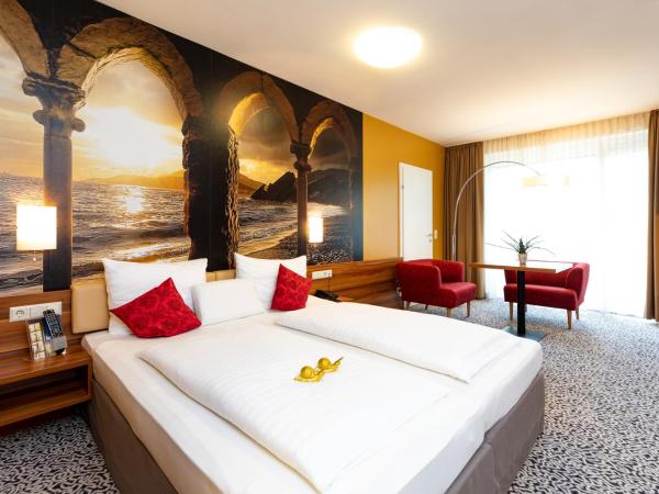 Hotel Süd Graz : photo 2 de la chambre studio supérieur - bâtiment adjacent