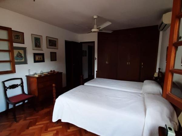 Dos Balcones : photo 4 de la chambre chambre lits jumeaux avec salle de bains privative