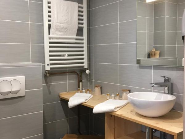 Hôtel Les Airelles : photo 5 de la chambre chambre triple supérieure