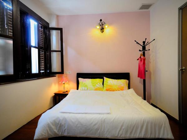 Thirty Three Stewart Houze : photo 2 de la chambre chambre double avec salle de bains privative