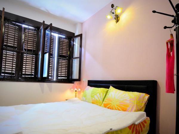 Thirty Three Stewart Houze : photo 1 de la chambre chambre double avec salle de bains privative