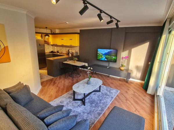 Letstay Sweet Home Yellow : photo 1 de la chambre appartement - rez-de-chaussée