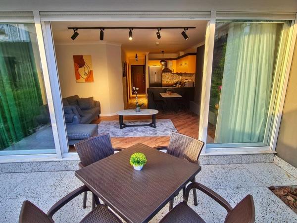 Letstay Sweet Home Yellow : photo 7 de la chambre appartement - rez-de-chaussée