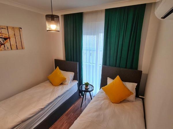 Letstay Sweet Home Yellow : photo 7 de la chambre appartement avec balcon