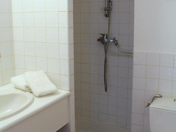 Hotel Le Bleu Marine : photo 6 de la chambre chambre double standard