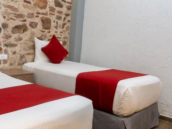 Hotel Hidalgo : photo 3 de la chambre petite chambre lits jumeaux