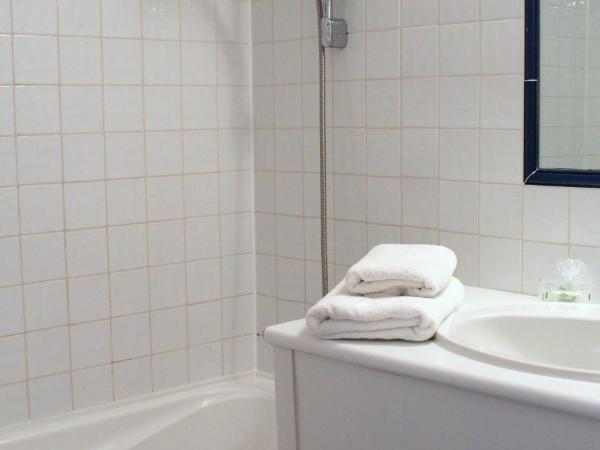 Hotel Le Bleu Marine : photo 7 de la chambre chambre double avec balcon ou terrasse