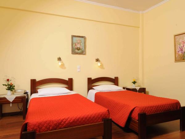 Sunset Hotel : photo 2 de la chambre chambre double ou lits jumeaux