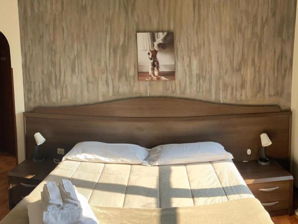 ALBERGO 900Strati : photo 3 de la chambre chambre triple