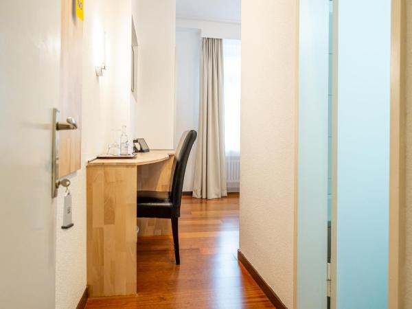 Hotel Europe : photo 3 de la chambre chambre simple standard