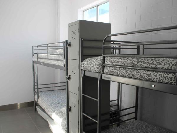Quokka Backpackers Hostel Perth - note - Valid passport required to check in : photo 1 de la chambre lit dans dortoir 6 lits