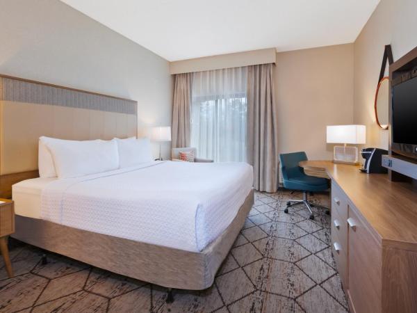 Crowne Plaza Columbus North - Worthington, an IHG Hotel : photo 3 de la chambre chambre lit king-size - accessible aux personnes à mobilité réduite