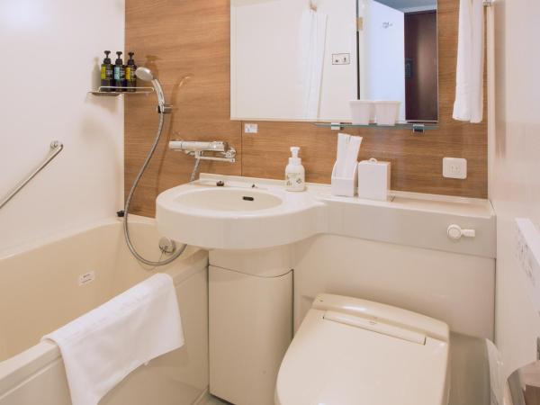 Kuretake Inn Premium Meieki minami : photo 4 de la chambre chambre simple - non-fumeurs