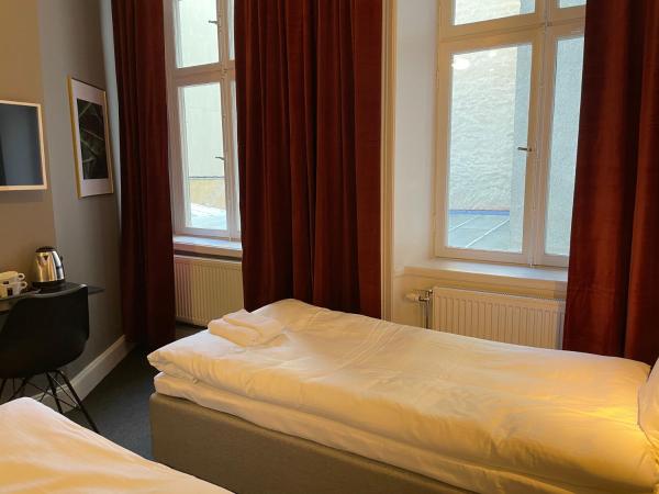 Unique Hotel Jungfrugatan : photo 3 de la chambre chambre lits jumeaux