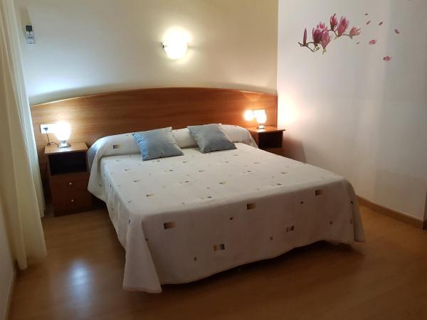 Hostal Mary -Adults Only 18 and up : photo 3 de la chambre chambre double