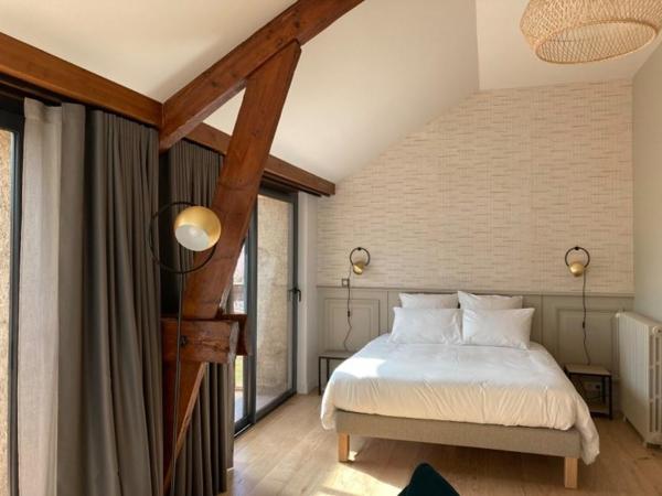 Domaine Jacqueline Père & Filles : photo 2 de la chambre chambre double avec salle de bains privative