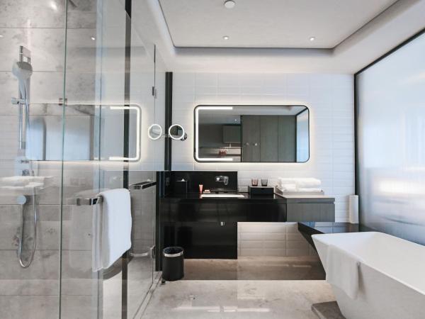 Crowne Plaza Shenzhen World Exhibition and Convention Center, an IHG Hotel : photo 3 de la chambre chambre lits jumeaux standard