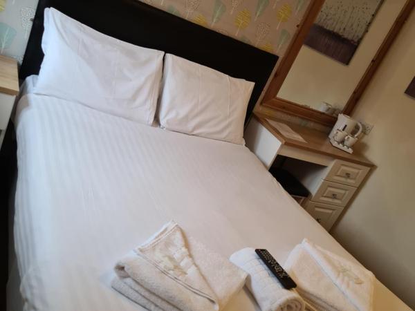 The Avenue Club and Lodge : photo 6 de la chambre chambre double standard