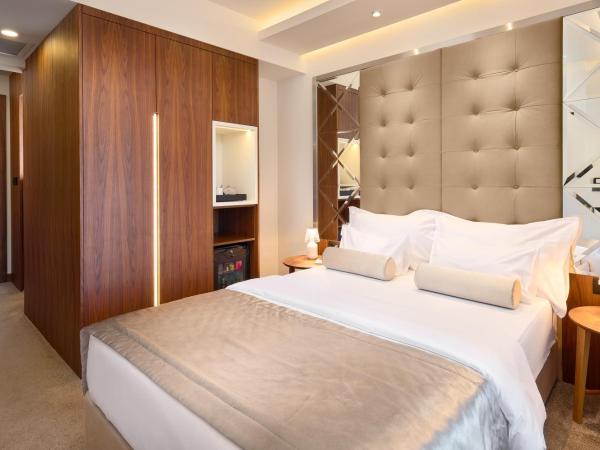 Time Boutique Hotel : photo 4 de la chambre chambre double cosy avec balcon - parking gratuit