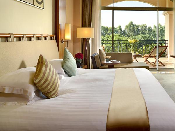 Hillview Golf Resort Dongguan : photo 1 de la chambre chambre supérieure lit queen-size