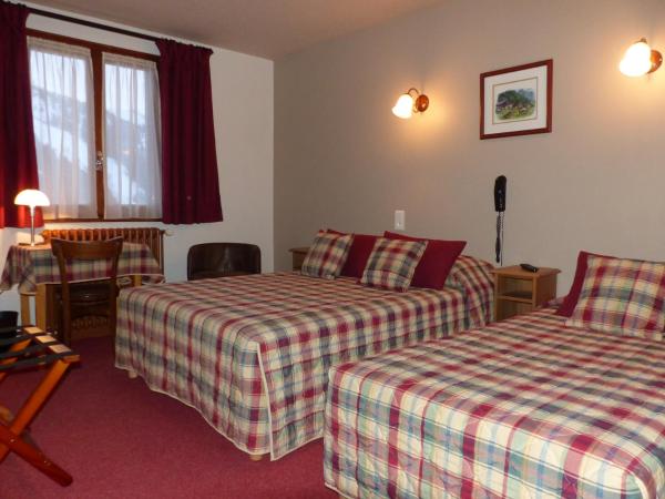 Hôtel Bellachat : photo 1 de la chambre chambre triple