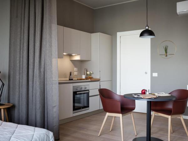 Dreams Hotel Città Studi : photo 3 de la chambre studio