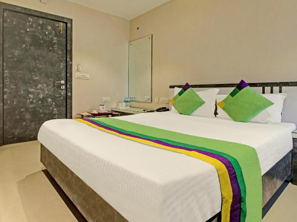 Treebo Glassotel : photo 3 de la chambre chambre double Économique