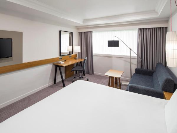 Crowne Plaza Nottingham, an IHG Hotel : photo 3 de la chambre super king bed premium with sofa bed