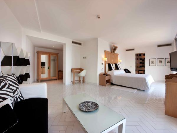 Hotel Bristol : photo 8 de la chambre suite junior avec balcon - vue sur mer