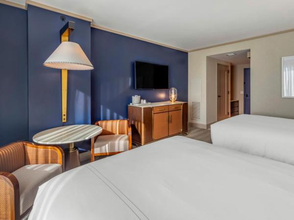 Omni Oklahoma City Hotel : photo 1 de la chambre chambre deluxe avec 2 lits queen-size