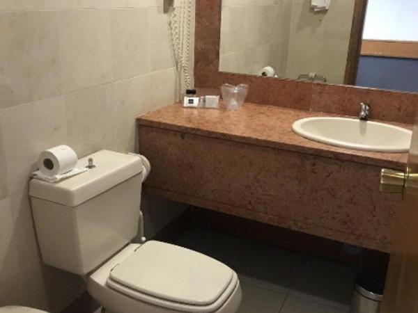 Hotel Alif Campo Pequeno : photo 7 de la chambre chambre lits jumeaux