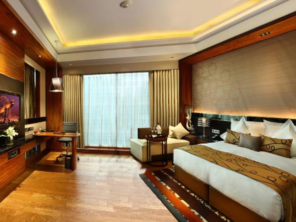 Crowne Plaza New Delhi Rohini, an IHG Hotel : photo 2 de la chambre chambre lit king-size deluxe - non-fumeurs 