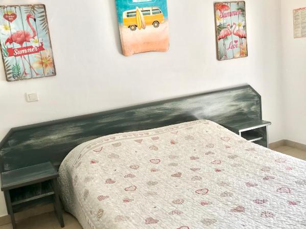 Le Maset en Camargue : photo 5 de la chambre chambre double - vue sur piscine