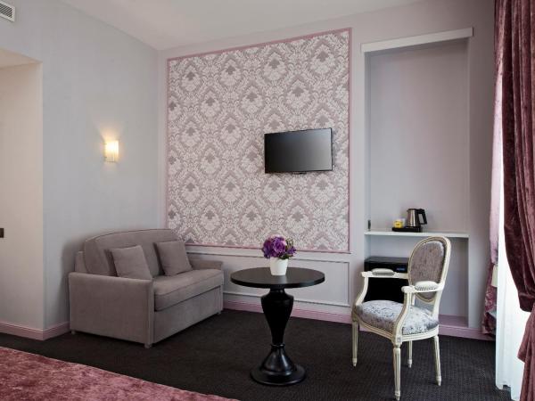 Hôtel Saint-Pétersbourg Opéra & Spa : photo 5 de la chambre chambre triple supérieure