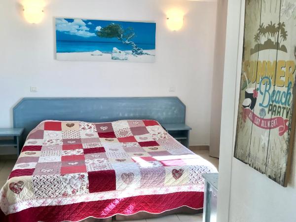 Le Maset en Camargue : photo 2 de la chambre chambre double – vue sur lac