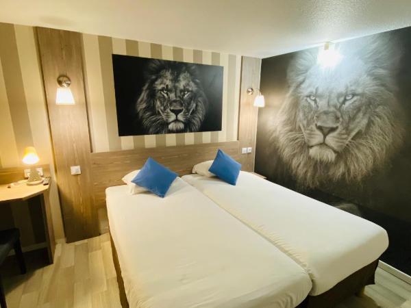 Hotel RBX - Roubaix Centre : photo 5 de la chambre chambre lits jumeaux standard