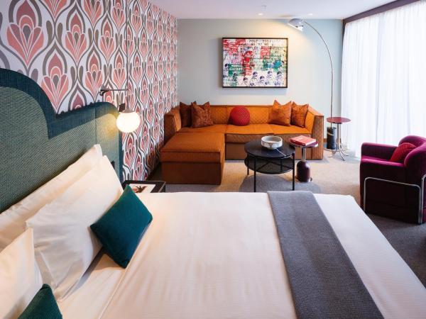 Ovolo South Yarra : photo 1 de la chambre groovy suite