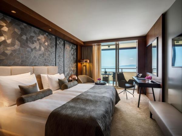Hotel Ambasador - Liburnia : photo 4 de la chambre chambre double ou lits jumeaux supérieure - vue sur mer