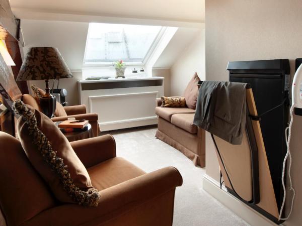 Relais & Châteaux Hotel Heritage : photo 5 de la chambre suite junior - vue sur théâtre