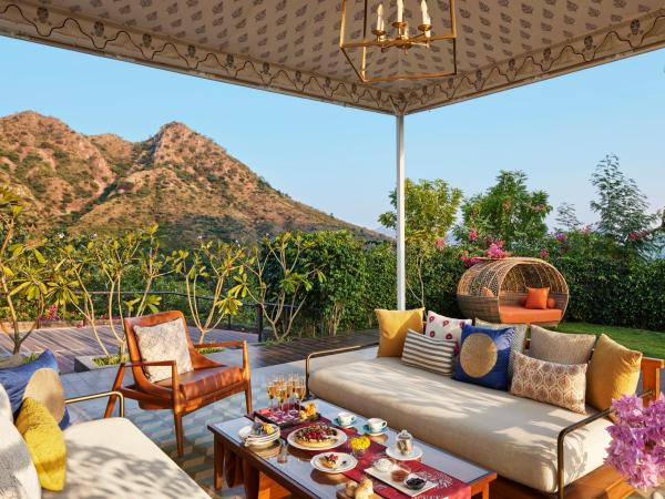 Taj Aravali Resort & Spa Udaipur : photo 4 de la chambre presidential two bedroom glass box with panoramic view