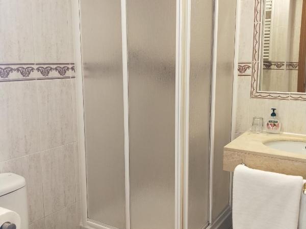 Hostal Maria Ronda : photo 4 de la chambre chambre simple