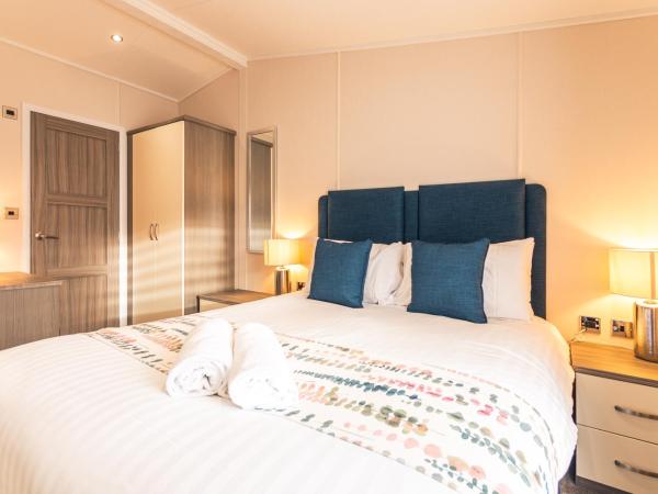 The Crucible lodge with Hot Tub : photo 10 de la chambre lodge 2 chambres