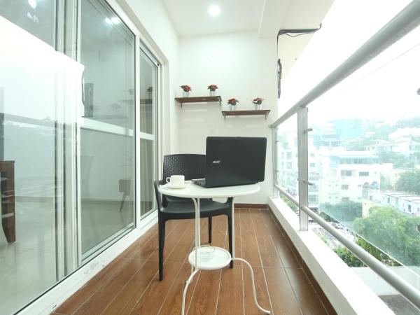 Aptly Premium Serviced Apartments - A BRAND UNIT OF SKYLA : photo 5 de la chambre appartement 3 chambres