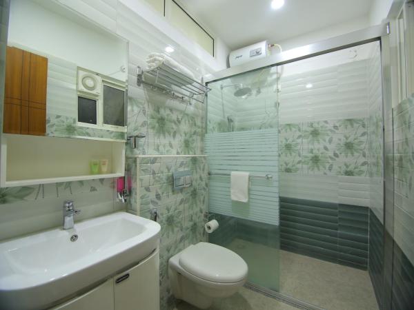 Aptly Premium Serviced Apartments - A BRAND UNIT OF SKYLA : photo 8 de la chambre appartement 3 chambres